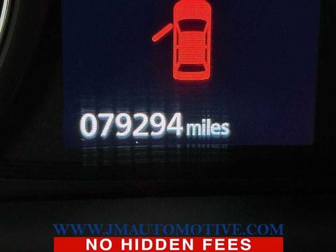 Used 2015 Mitsubishi Outlander SE AWD/4WD image 23