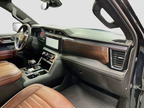 Used 2023 GMC Sierra 1500 Denali Ultimate AWD/4WD image 31