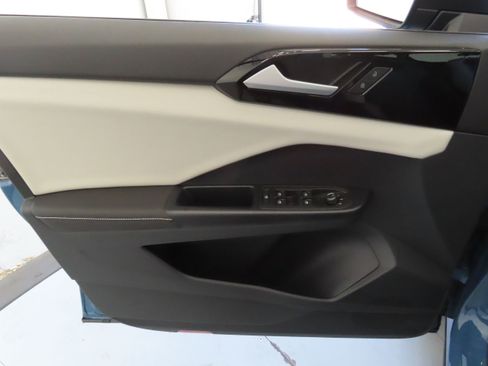 New 2026 Volkswagen Taos S image 11