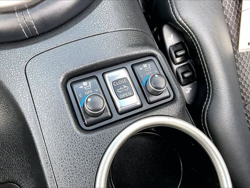 Used 2019 Nissan 370Z Touring Sport image 30