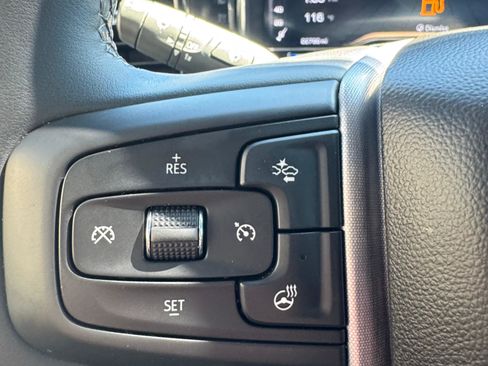 Used 2024 GMC Sierra 1500 SLE image 15