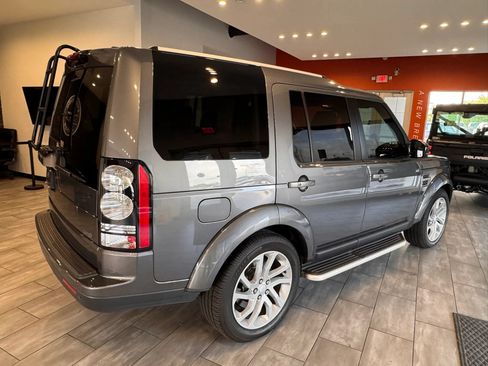 Used 2016 Land Rover LR4 HSE AWD/4WD image 13