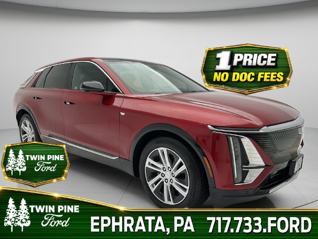 Used 2024 Cadillac Lyriq Tech AWD/4WD image 1