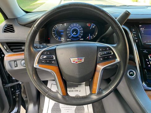 Used 2016 Cadillac Escalade 4WD image 64