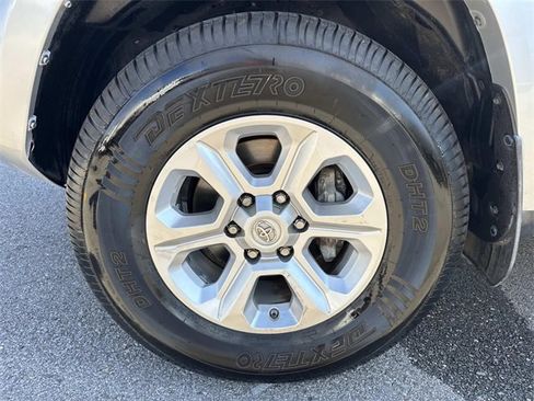 Used 2019 Toyota 4Runner SR5 image 9