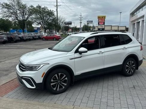 Used 2024 Volkswagen Tiguan S FWD image 13