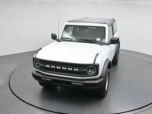 New 2025 Ford Bronco 2-Door image 24