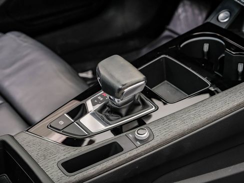 Used 2023 Audi A4 2.0T Premium w/ Convenience Package image 28