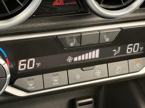 Used 2025 Nissan Sentra SR w/ Midnight Edition FWD image 22