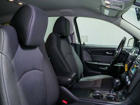 Used 2015 Chevrolet Traverse LT image 28