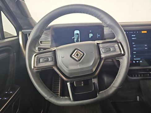 Used 2023 Rivian R1S Adventure image 27
