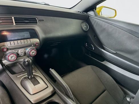 Used 2011 Chevrolet Camaro LT image 21