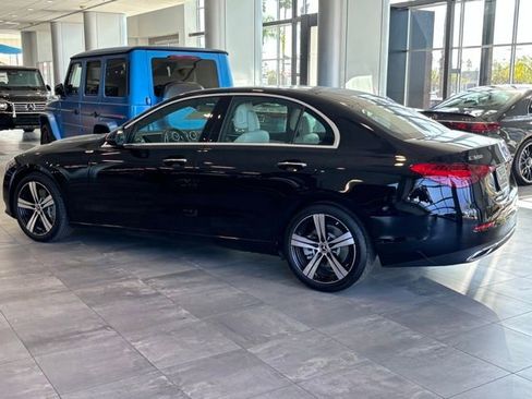 Certified 2025 Mercedes-Benz C 300 Sedan image 5