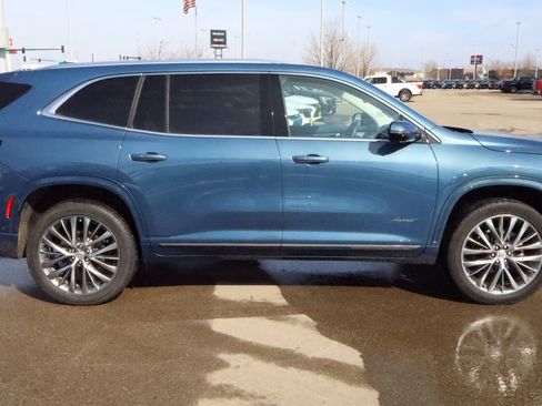 Certified 2025 Buick Enclave Avenir w/ Super Cruise Package image 7