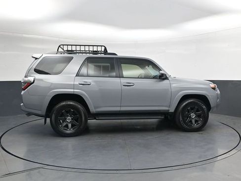 Used 2021 Toyota 4Runner Trail Special Edition AWD/4WD image 3