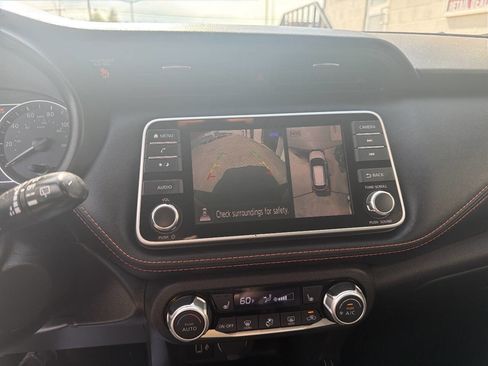 Used 2019 Nissan Kicks SR w/ SR Premium Package FWD image 14