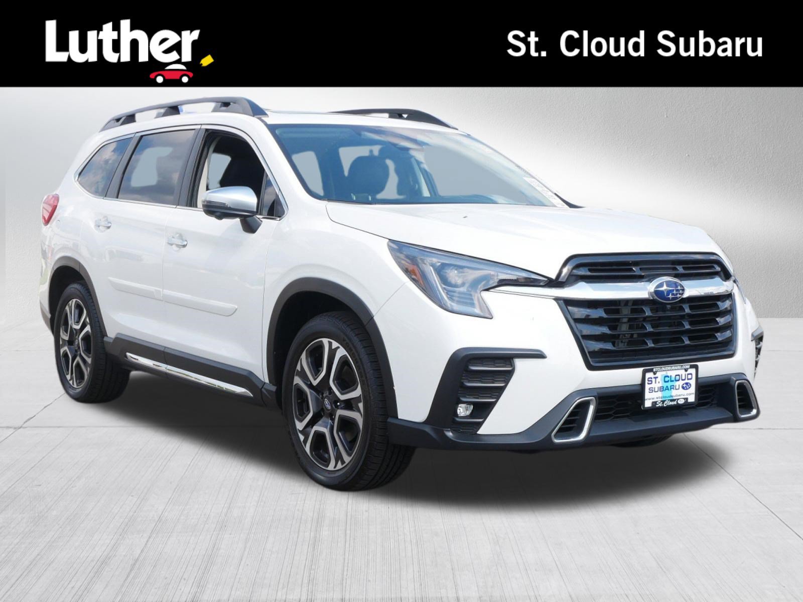 Used 2023 Subaru Ascent Touring AWD/4WD image 1