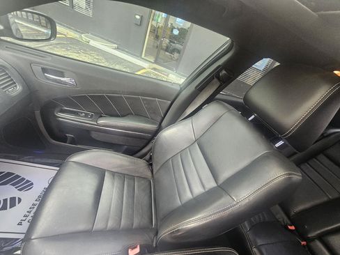 Used 2012 Dodge Charger R/T AWD/4WD image 27