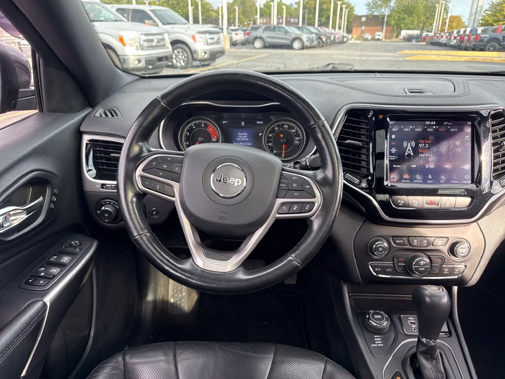 Used 2021 Jeep Cherokee High Altitude AWD/4WD image 19