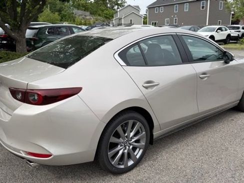 New 2026 MAZDA MAZDA3 2.5 S Sedan w/ Preferred Pkg FWD image 3