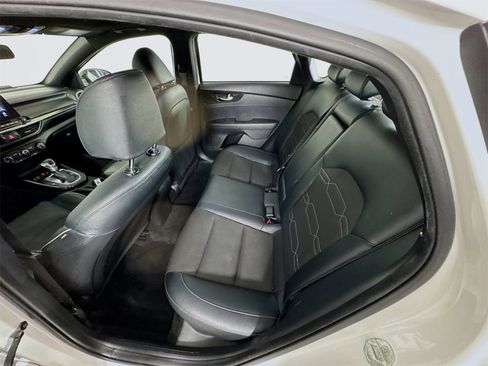 Used 2021 Kia Forte GT-Line w/ GT-Line Premium Package image 21