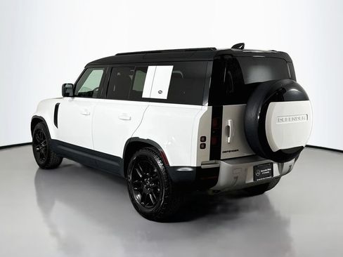 Used 2024 Land Rover Defender 110 S AWD/4WD image 5