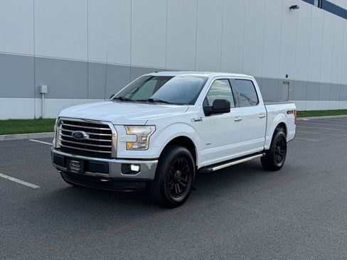 Used 2016 Ford F150 XLT w/ Equipment Group 302A Luxury image 12