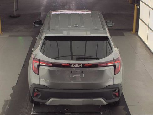 Used 2026 Kia Seltos LX AWD/4WD image 10