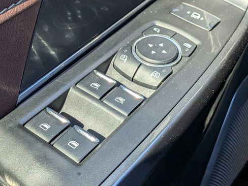 Used 2023 Ford F150 Lariat w/ Equipment Group 502A High image 27