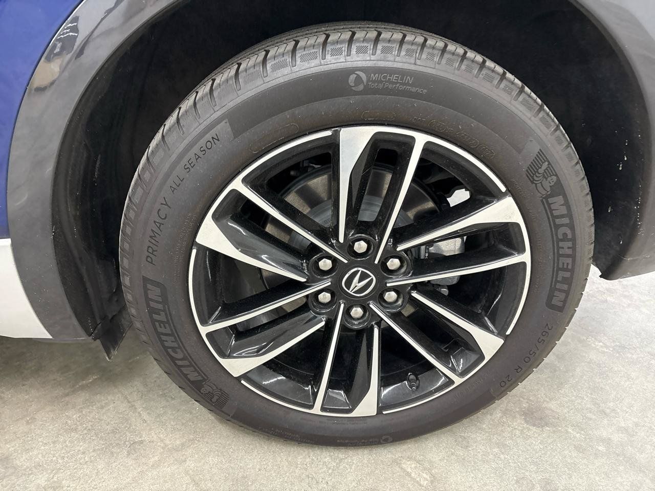 Used 2024 Acura ZDX A-Spec RWD image 26