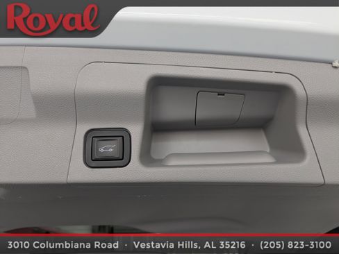 Used 2018 GMC Acadia SLT image 14