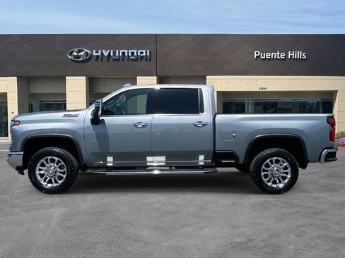 Used 2024 Chevrolet Silverado 2500 LTZ w/ LTZ Plus Package AWD/4WD image 3