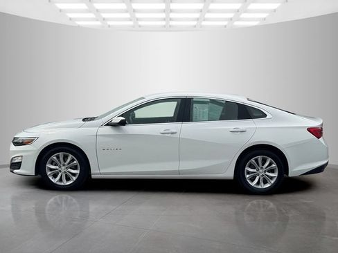 Used 2025 Chevrolet Malibu LT FWD image 4
