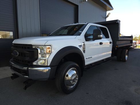 Used 2020 Ford F550 4x4 Crew Cab Super Duty image 2