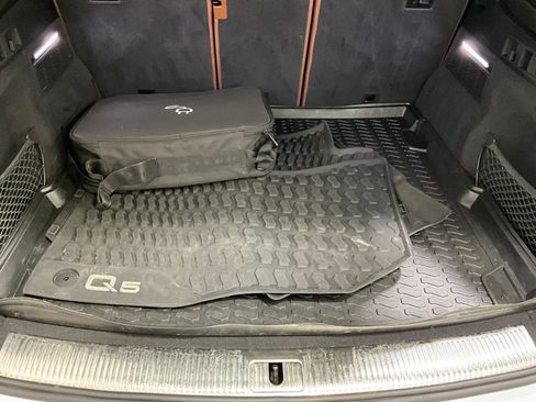 Used 2022 Audi Q5 e Prestige image 23