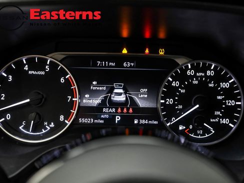 Used 2022 Nissan Rogue SV AWD/4WD image 17