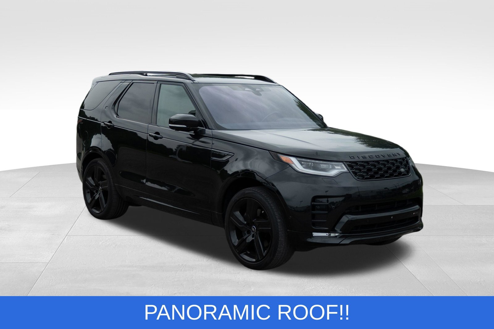 Used 2023 Land Rover Discovery HSE R-Dynamic AWD/4WD image 17