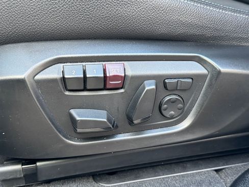 Used 2017 BMW X3 xDrive28i image 25