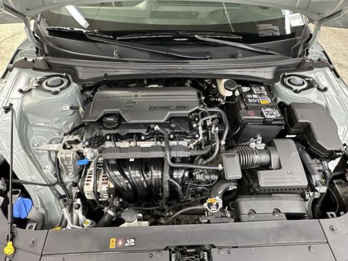 Used 2025 Kia K4 GT-Line FWD image 39