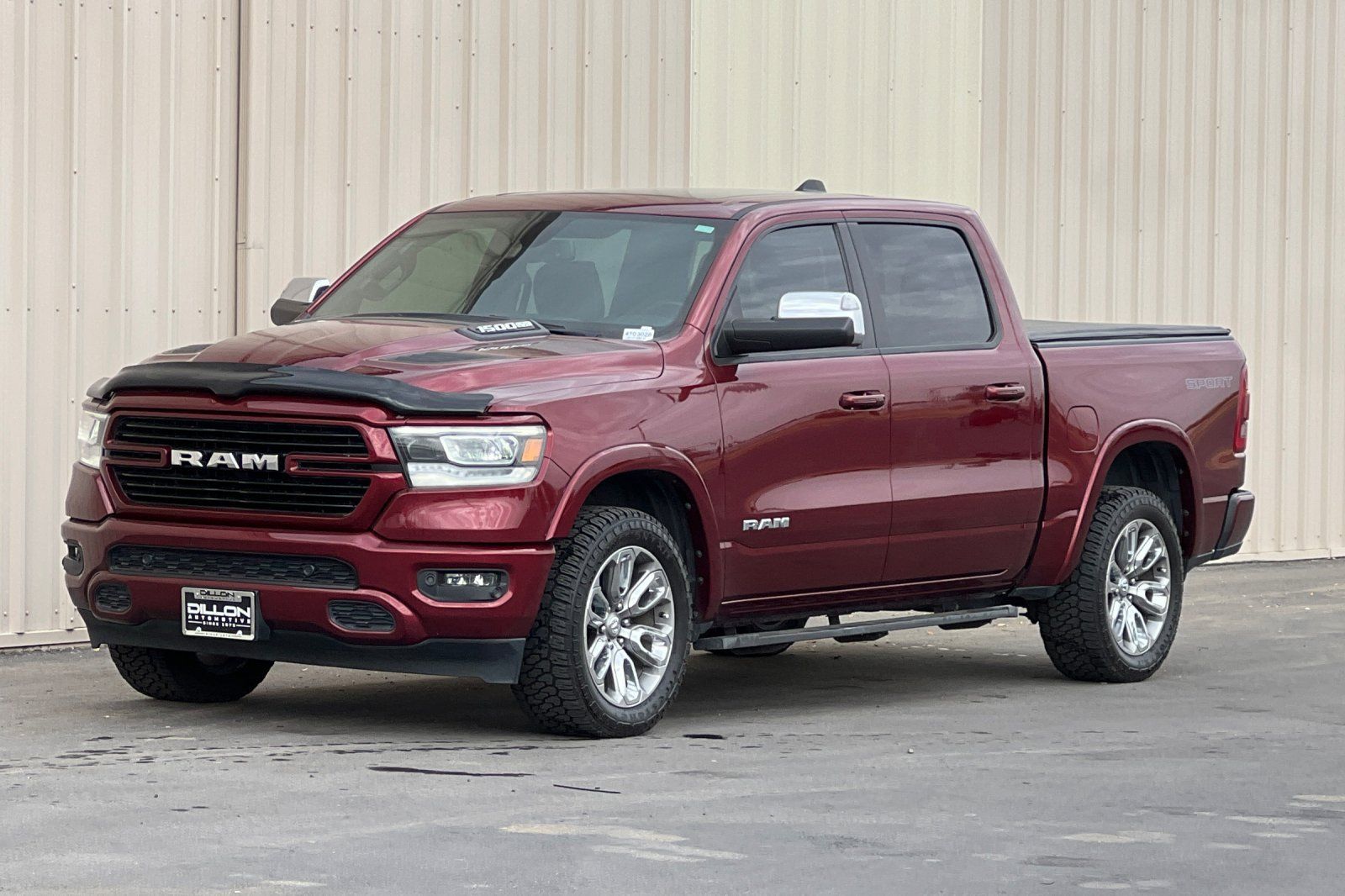 Used 2020 RAM 1500 Laramie w/ Sport Appearance Package AWD/4WD image 11