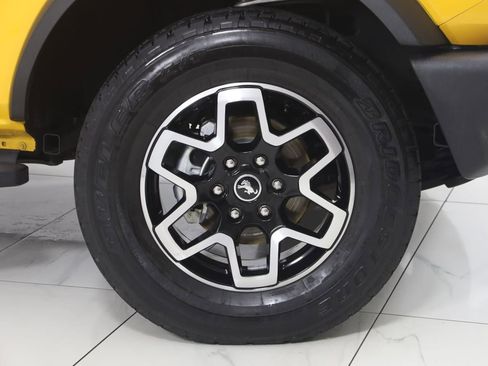 Used 2022 Ford Bronco 2-Door image 14