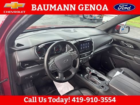Used 2023 Chevrolet Traverse RS AWD/4WD image 20