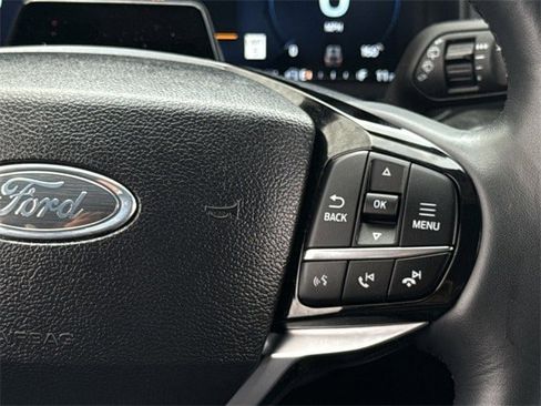 Used 2025 Ford Explorer Platinum w/ LUX Leather Package image 15