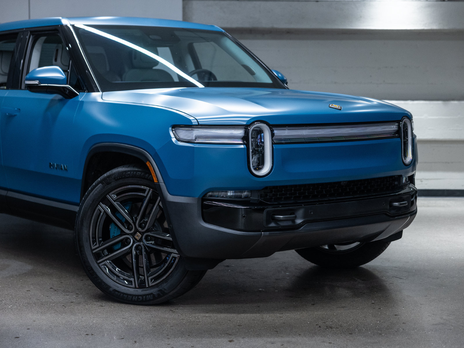 Used 2026 Rivian R1T Premium Quad AWD/4WD image 13