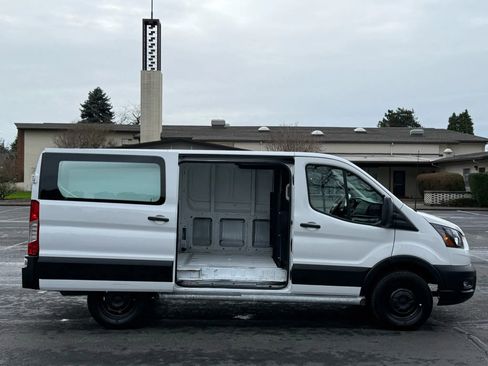 Used 2022 Ford Transit 250 Low Roof w/ Exterior Upgrade Package RWD image 22
