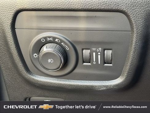 Used 2023 Jeep Grand Cherokee Limited w/ Black Appearance Package AWD/4WD image 26