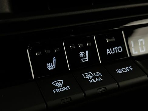 Used 2026 Toyota Crown Signia w/ Advanced Technology Package AWD/4WD image 21