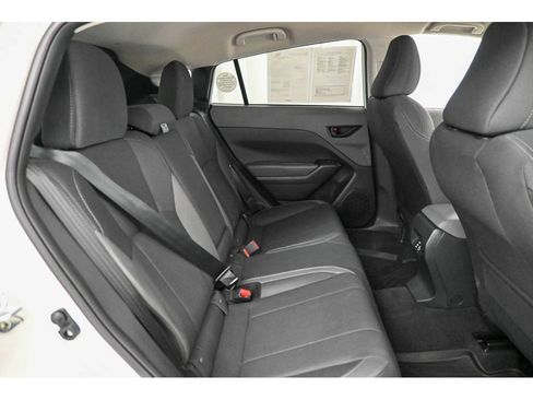 Used 2025 Subaru Crosstrek 2.5i Premium AWD/4WD image 19