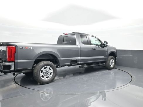 New 2026 Ford F250 XLT image 8