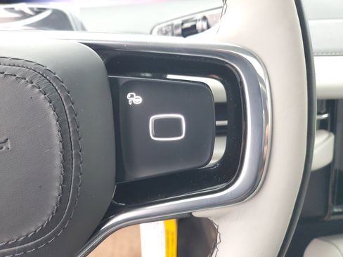 New 2026 Lincoln Navigator Reserve w/ Jet Appearance Package image 18